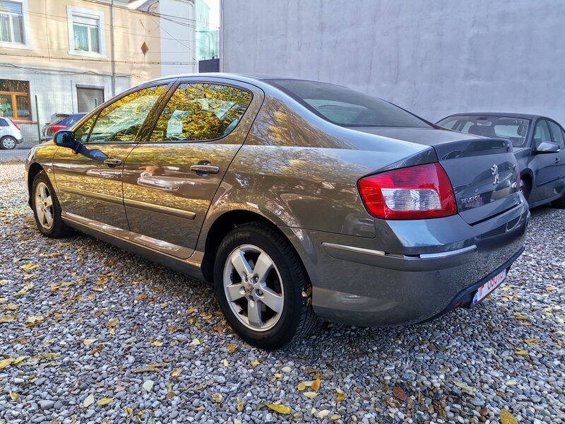 Peugeot 407